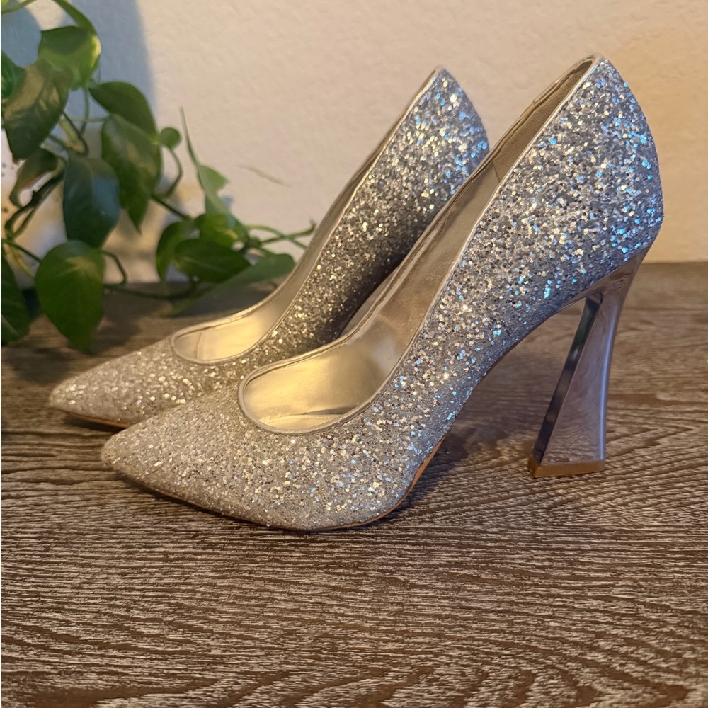 Silver Ombré Glitter Pointed-Toe High Heels